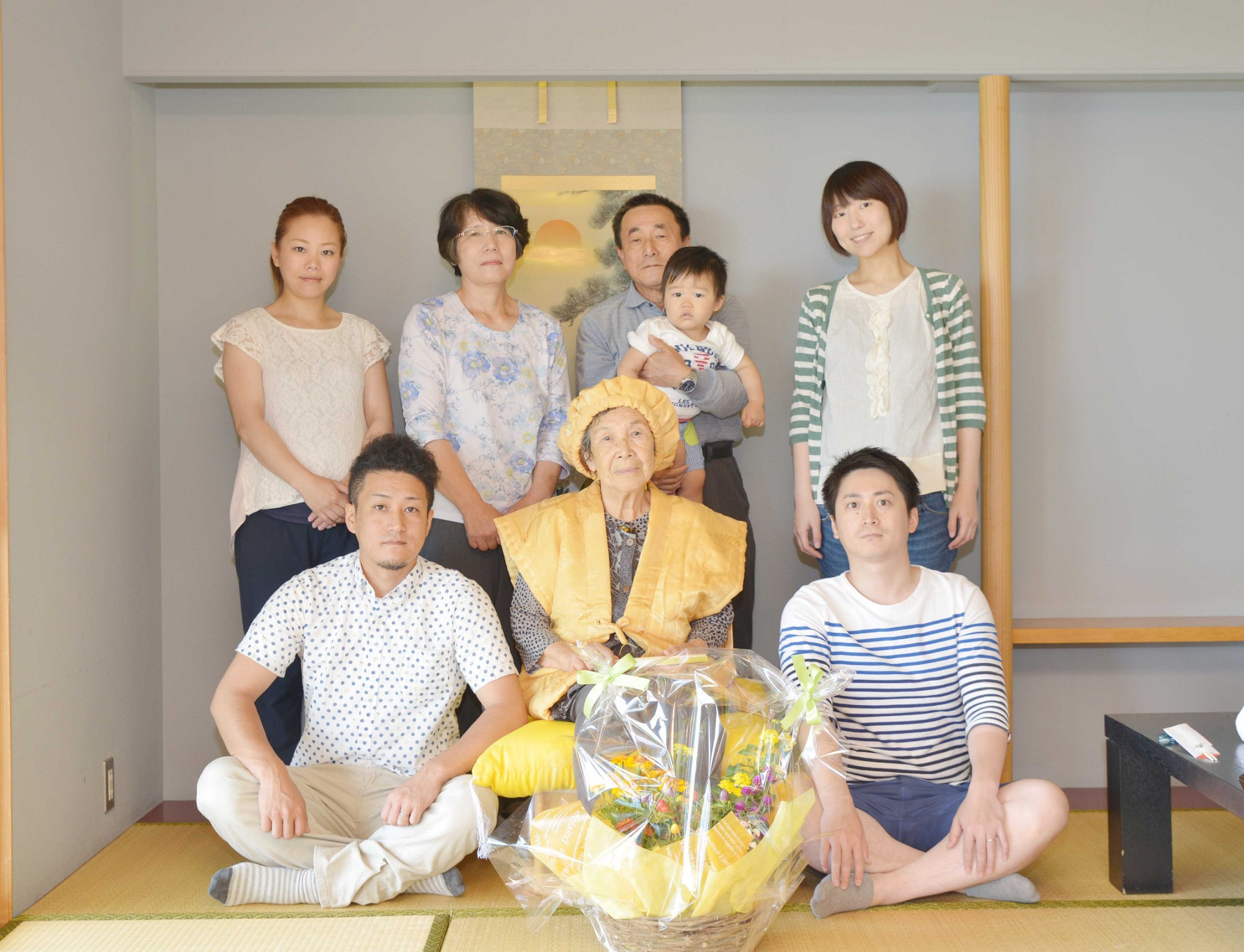 米寿祝いの家族写真
